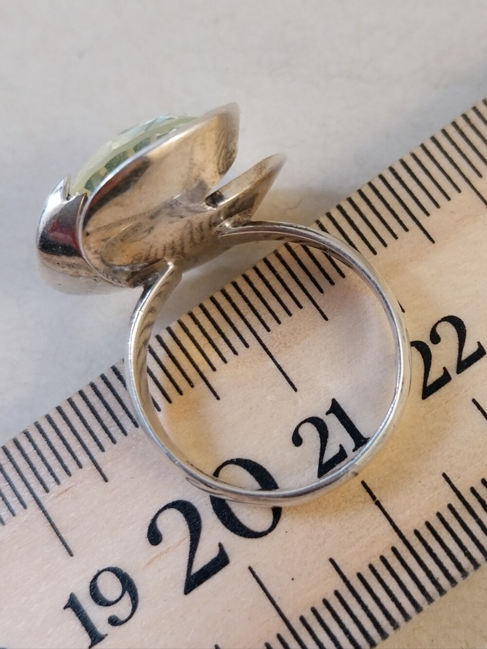 Vintage Sterling Silver Taxco Green Crystal Flower Ring - Picture 8 of 12